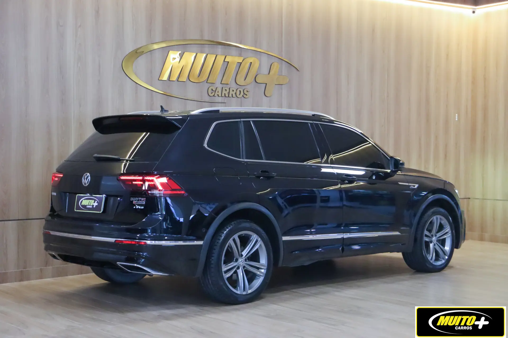 Volkswagen Tiguan — foto 4