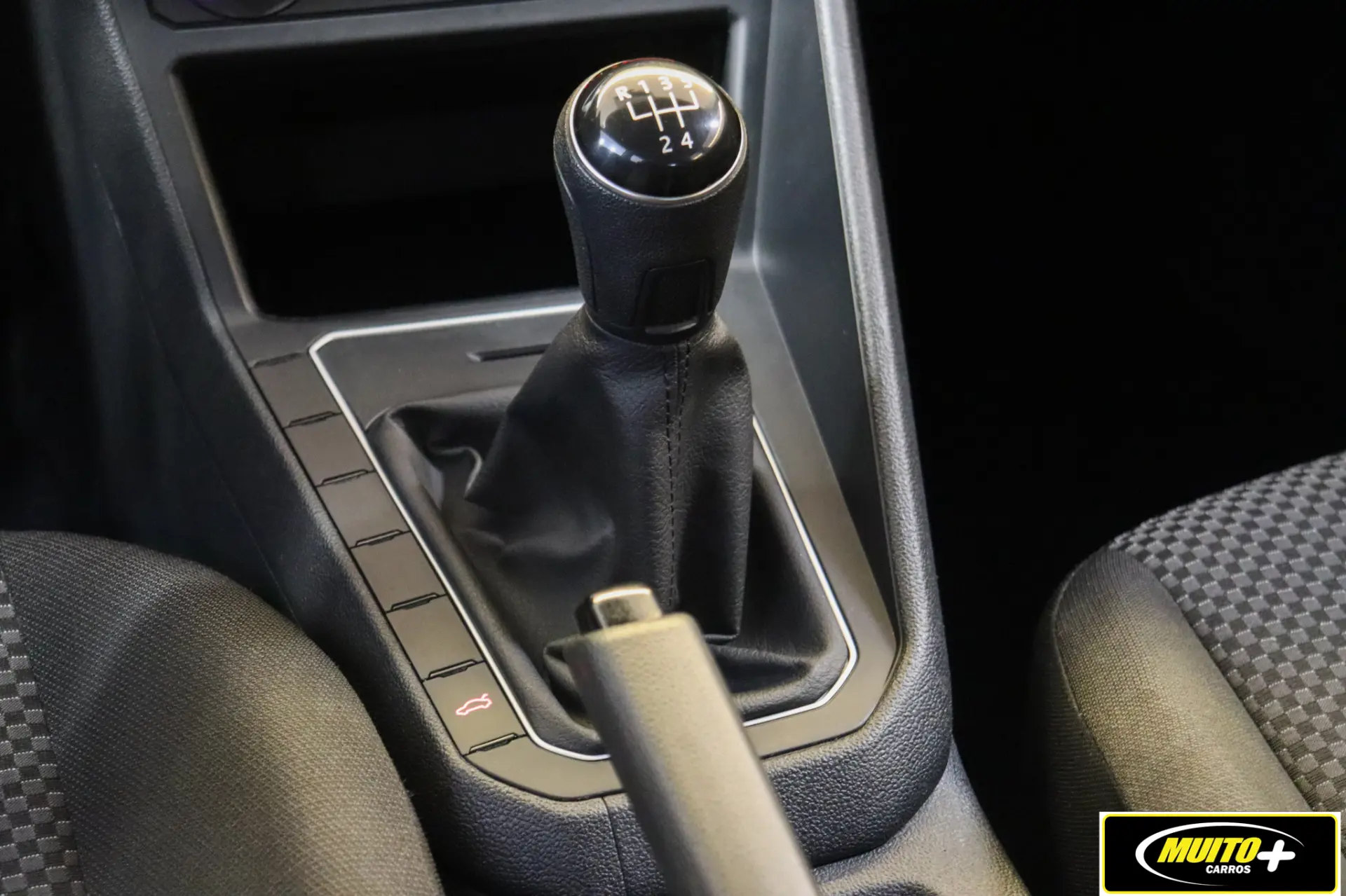 Volkswagen Polo — foto 8