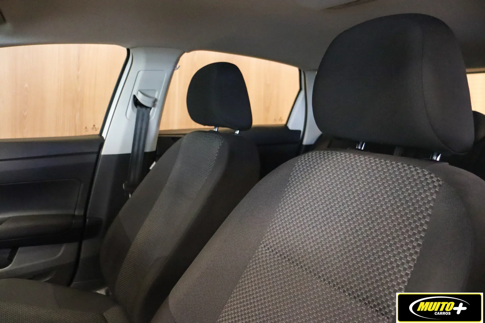Volkswagen Polo — foto 9