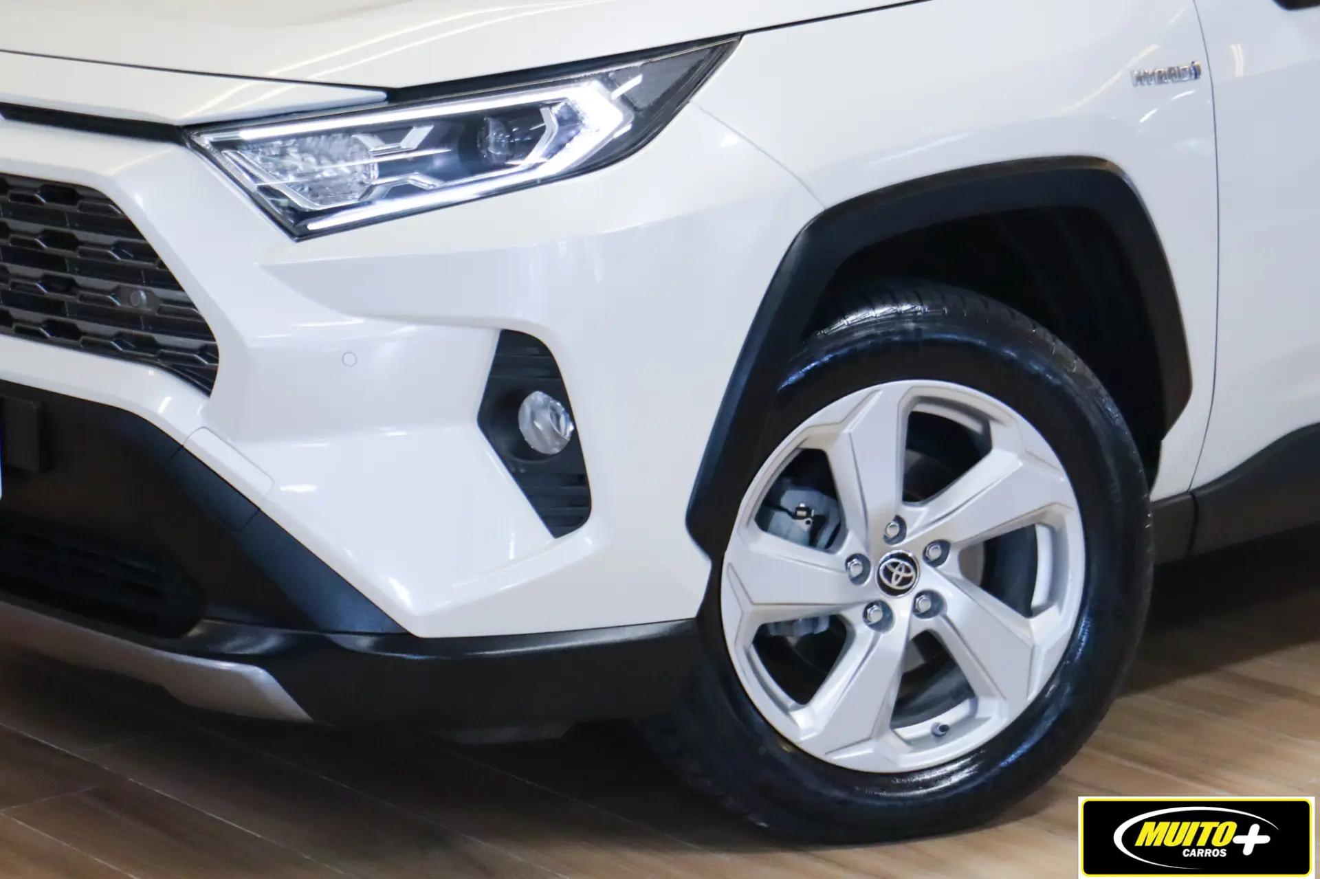 Toyota RAV4 — foto 16
