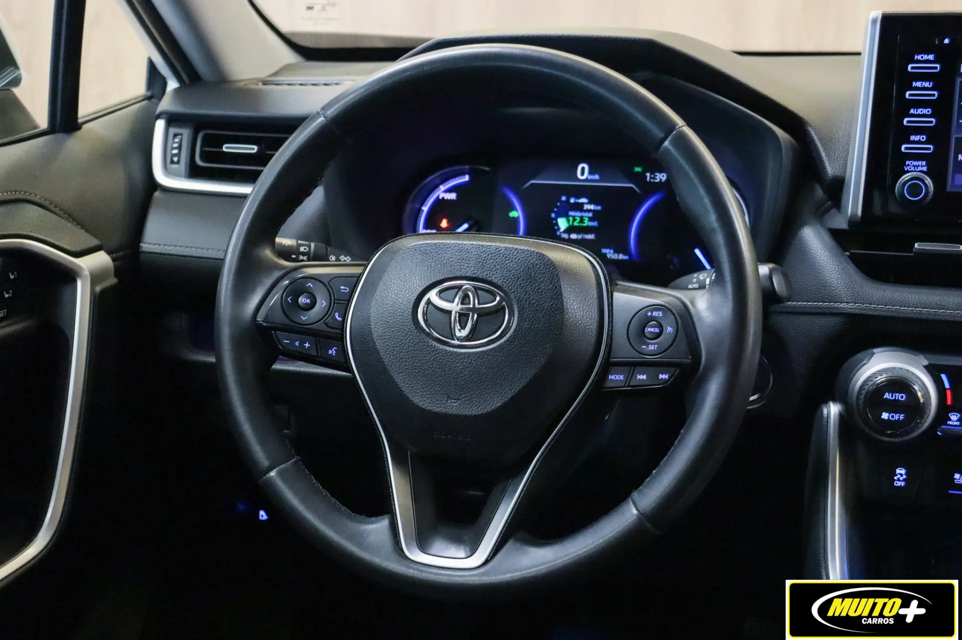 Toyota RAV4 — foto 6