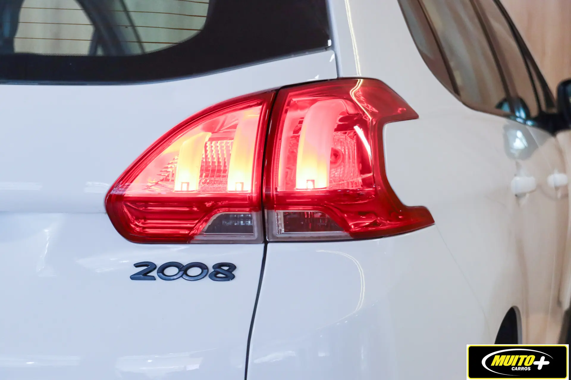 Peugeot 2008 — foto 14
