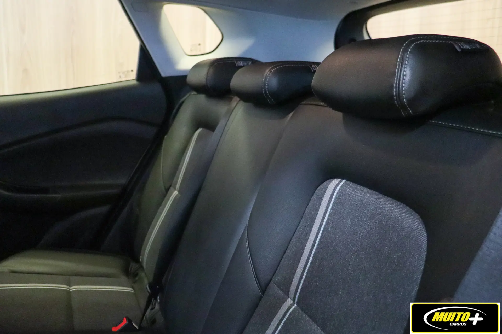 Chevrolet Tracker — foto 10