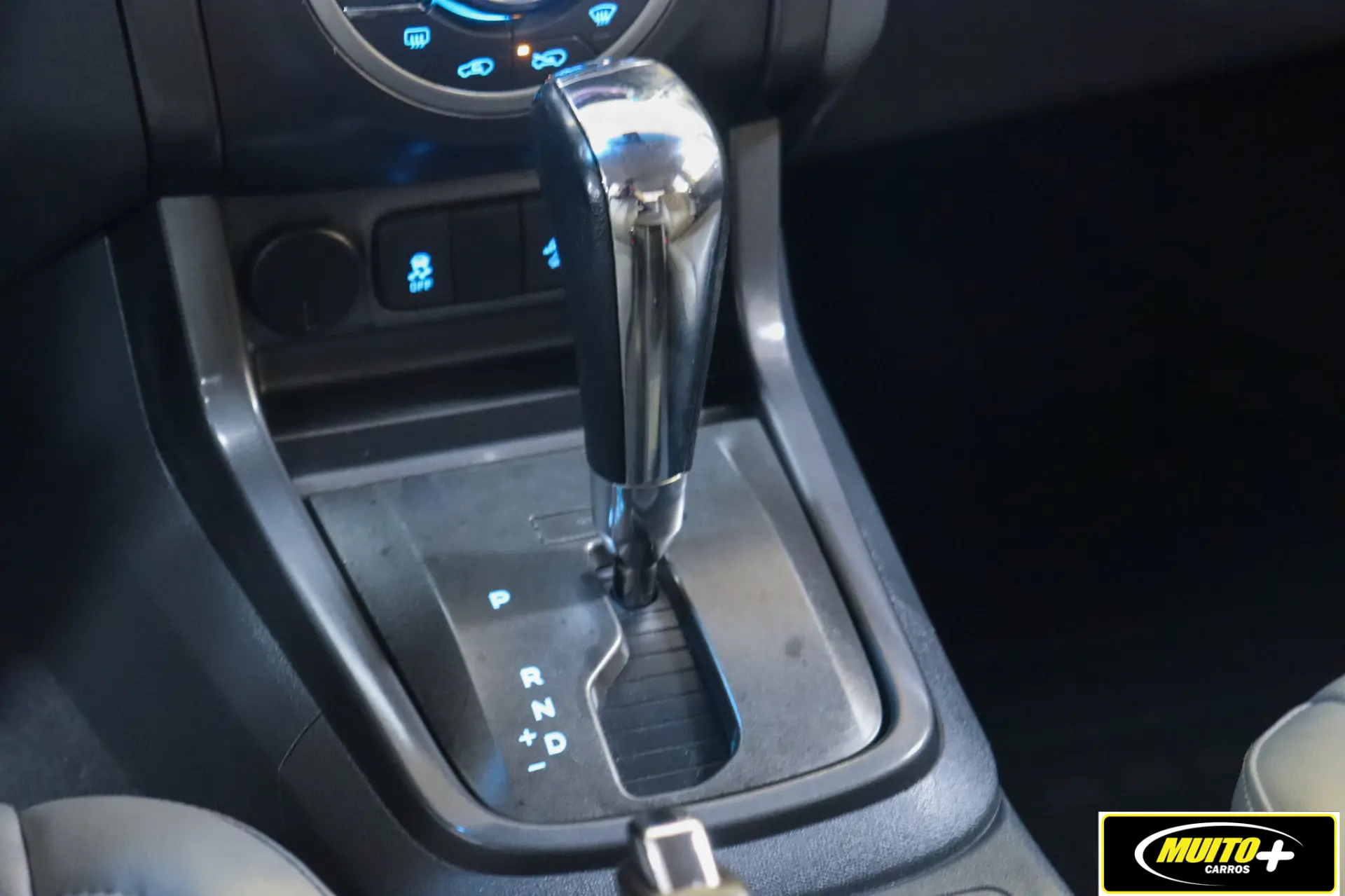 Chevrolet S10 — foto 8