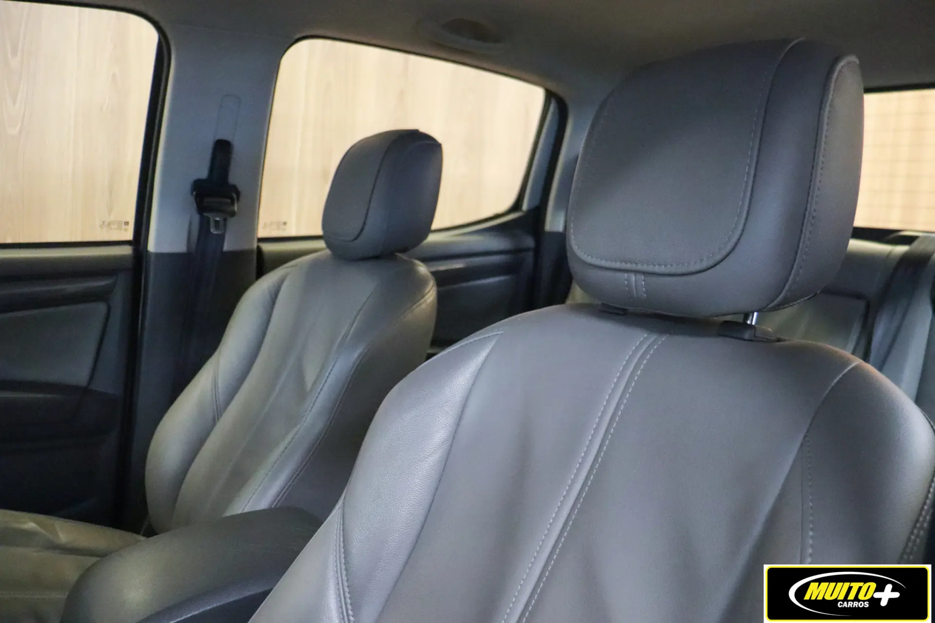 Chevrolet S10 — foto 9