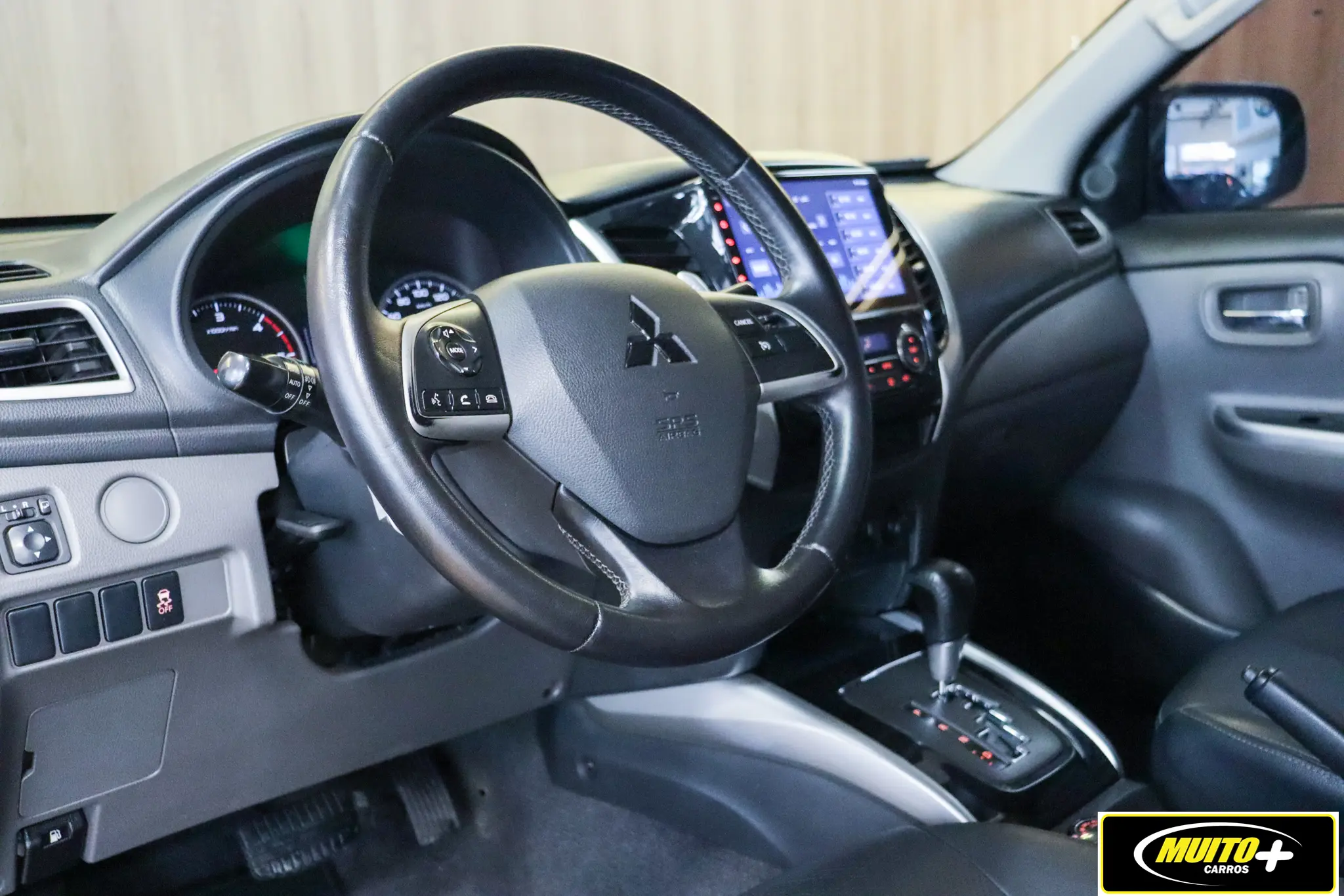 Mitsubishi L200 — foto 11