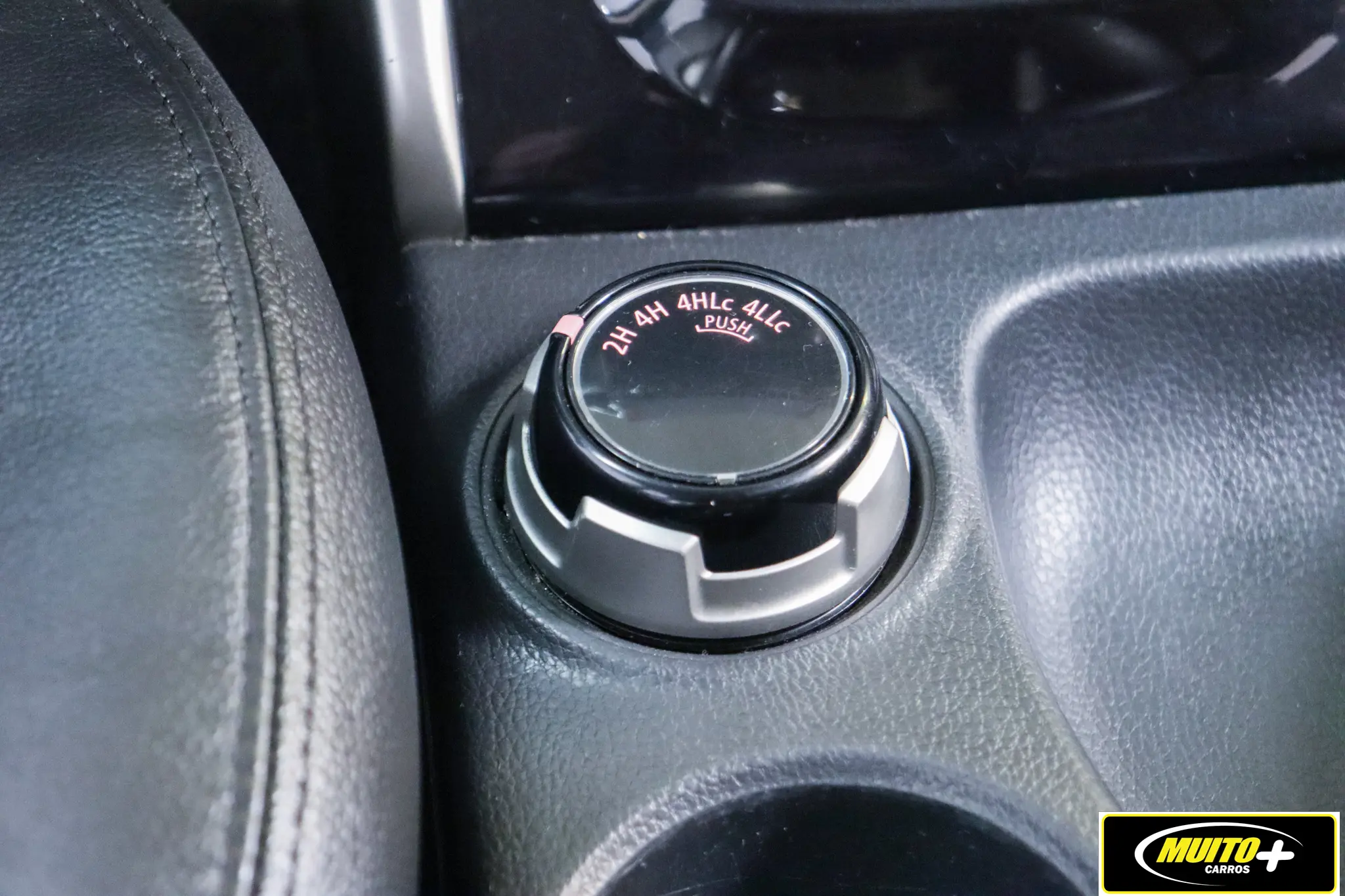 Mitsubishi L200 — foto 13