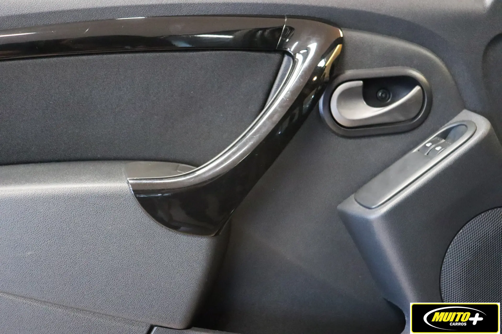 Renault Sandero — foto 14