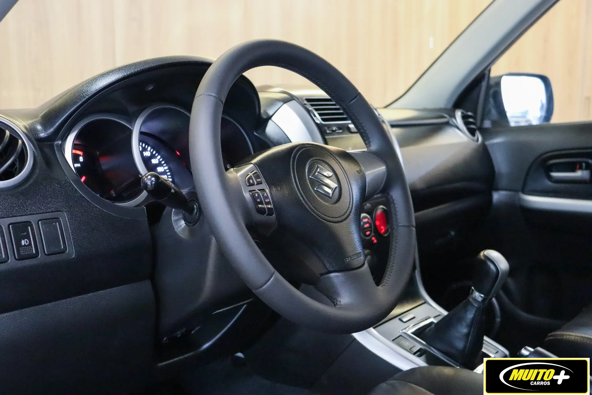 Suzuki Grand Vitara — foto 11