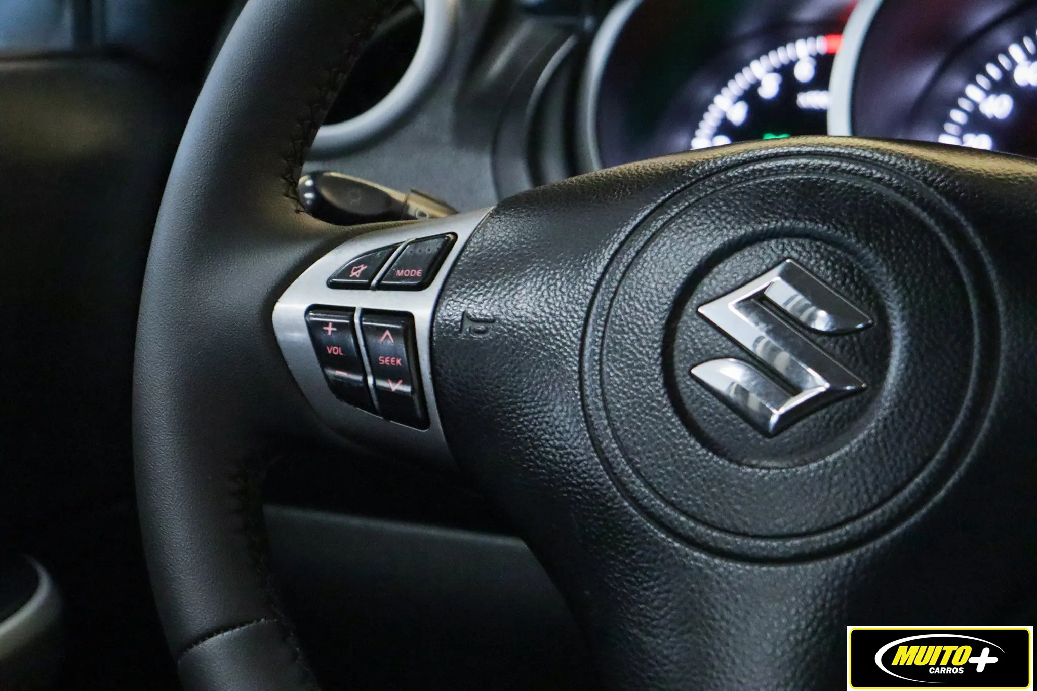 Suzuki Grand Vitara — foto 12