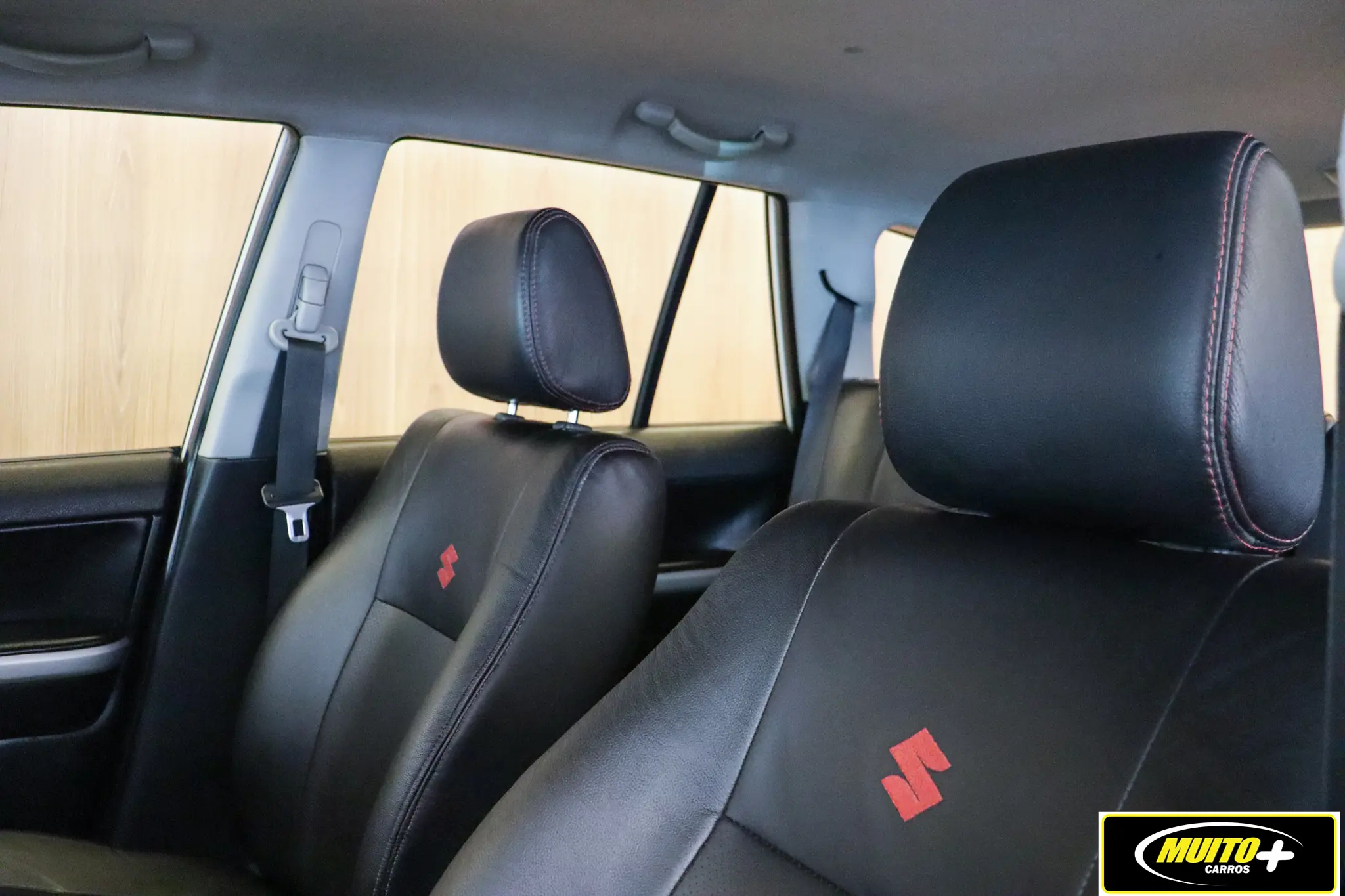 Suzuki Grand Vitara — foto 9