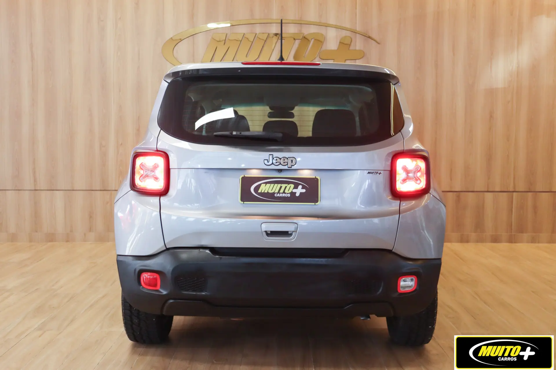 Jeep Renegade — foto 3