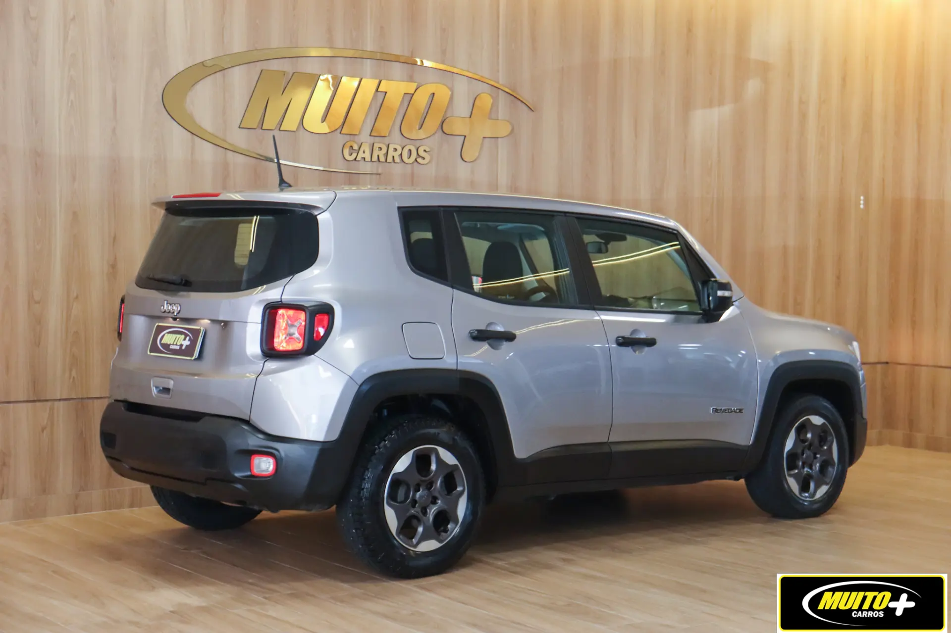 Jeep Renegade — foto 4