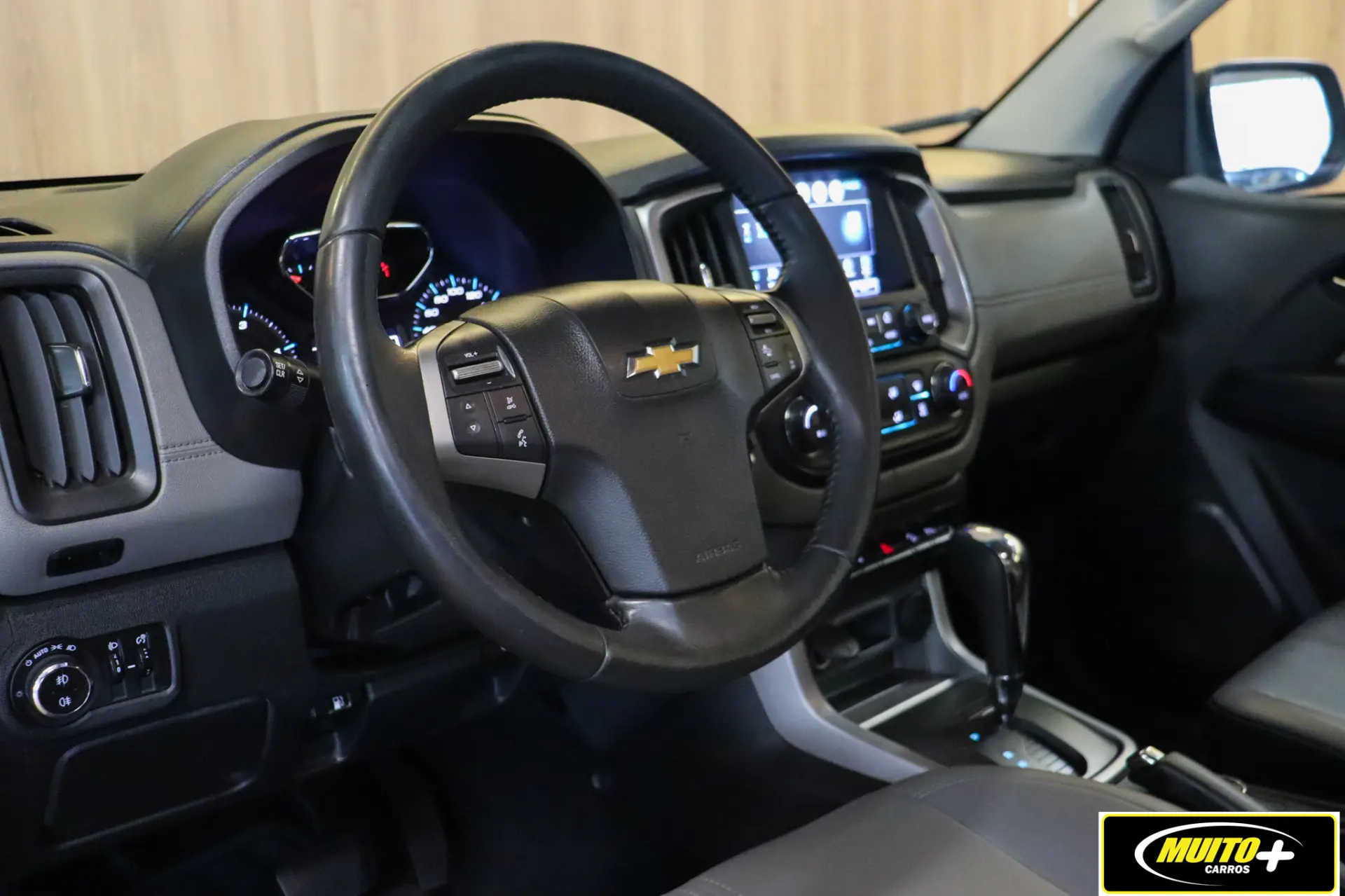 Chevrolet S10 — foto 11
