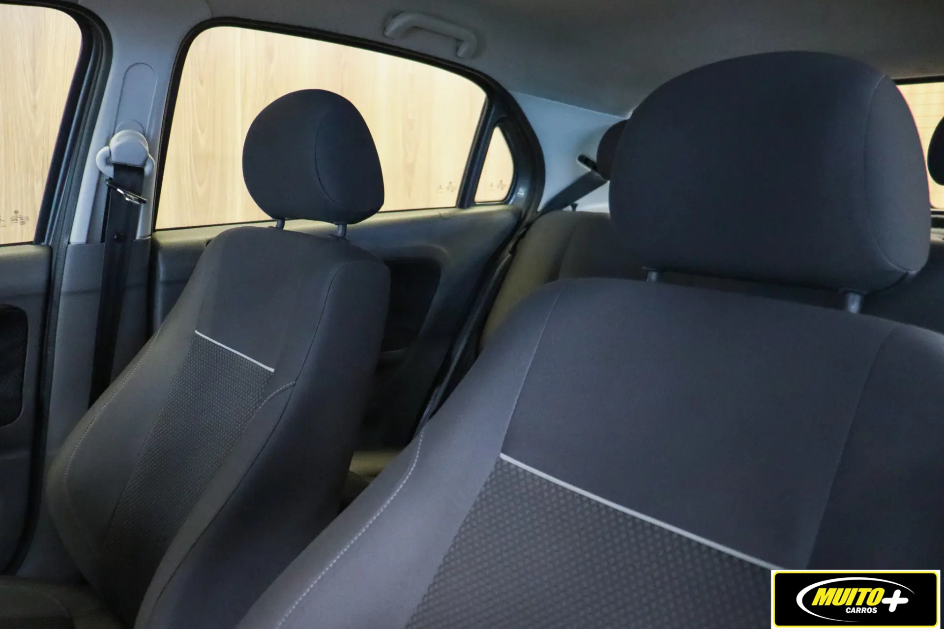 Volkswagen Gol — foto 9