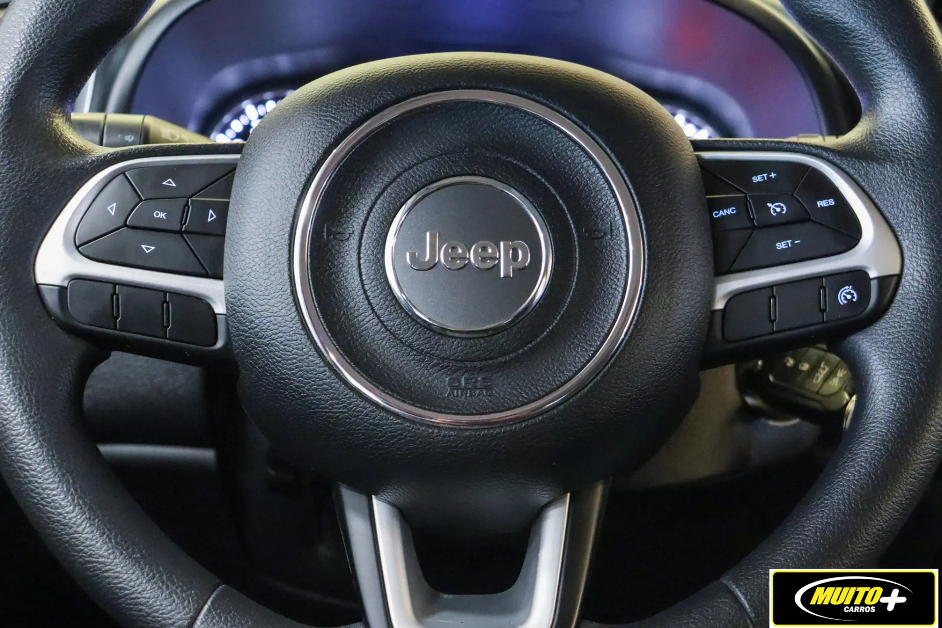 Jeep Renegade — foto 12