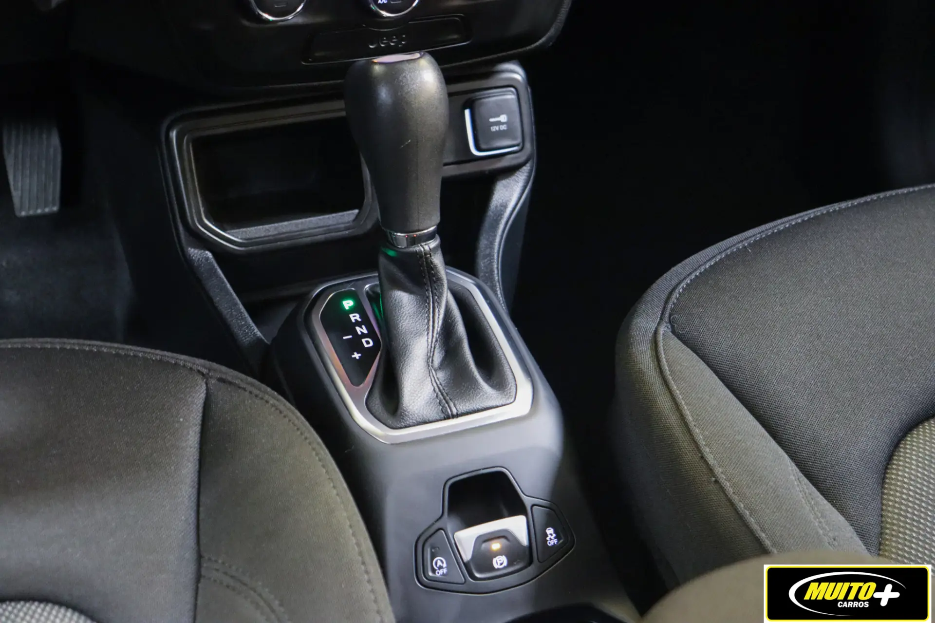 Jeep Renegade — foto 8