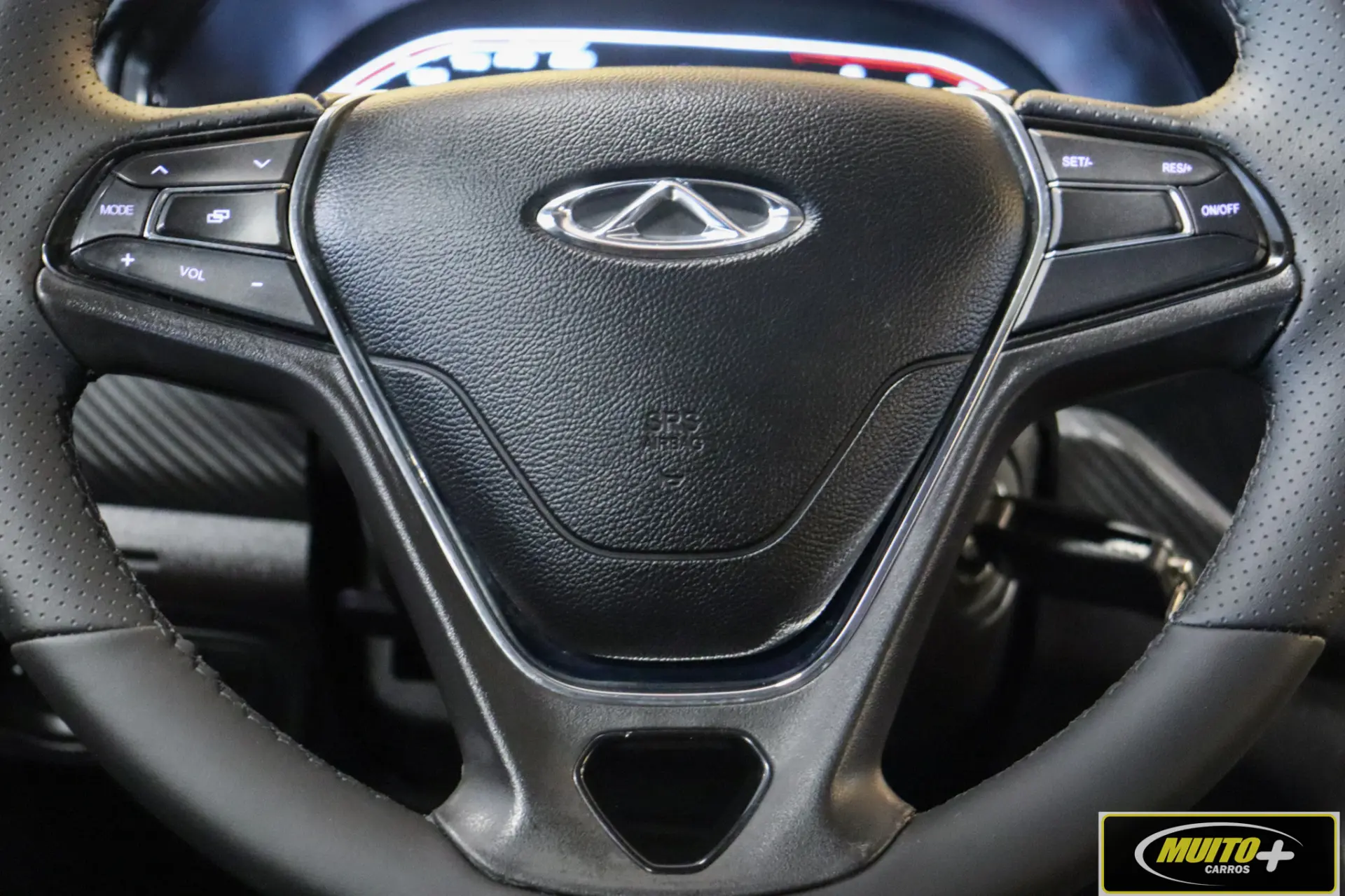 Chery Tiggo 2 — foto 12