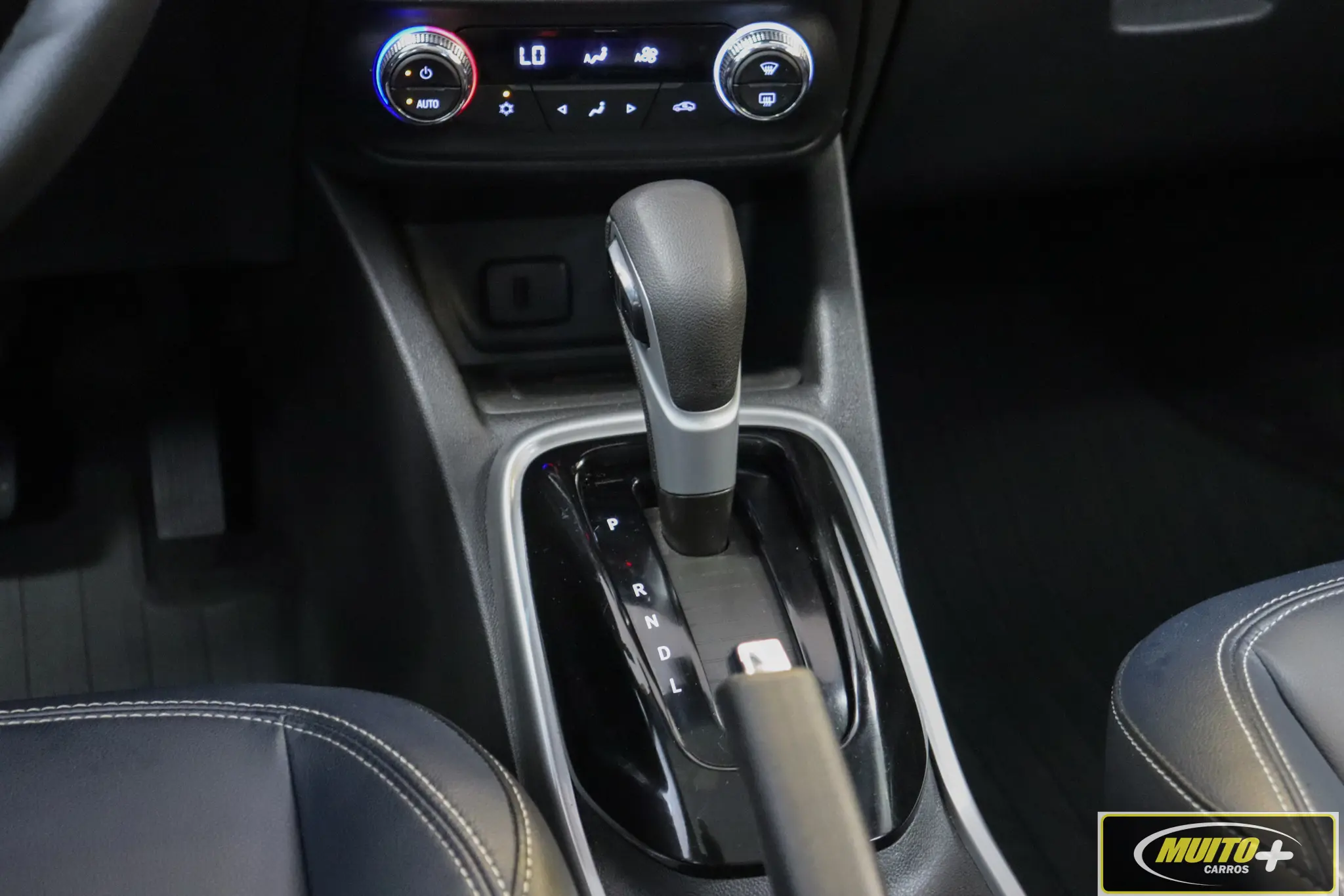 Chevrolet Tracker — foto 8