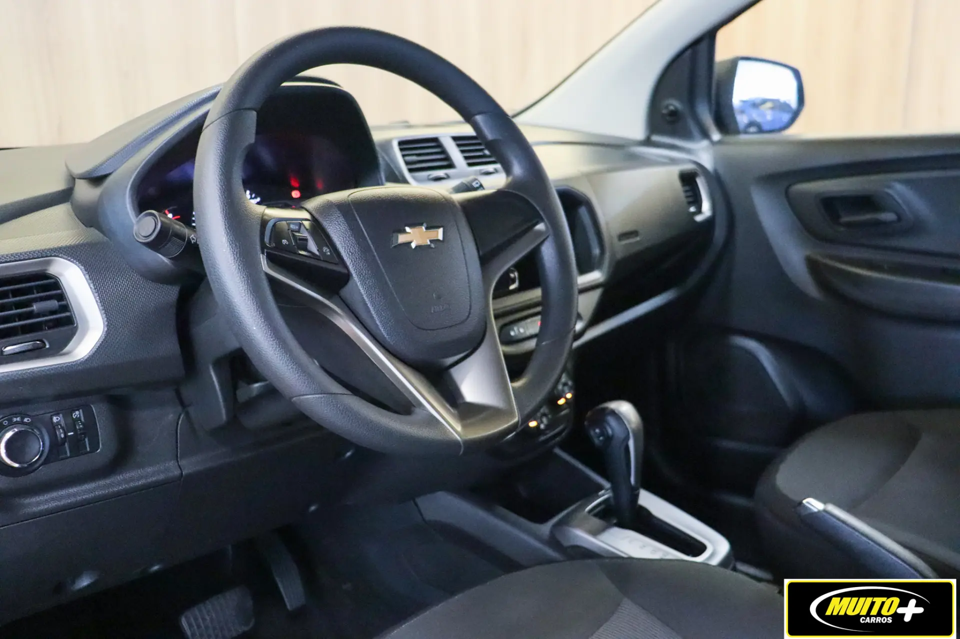Chevrolet Spin — foto 10