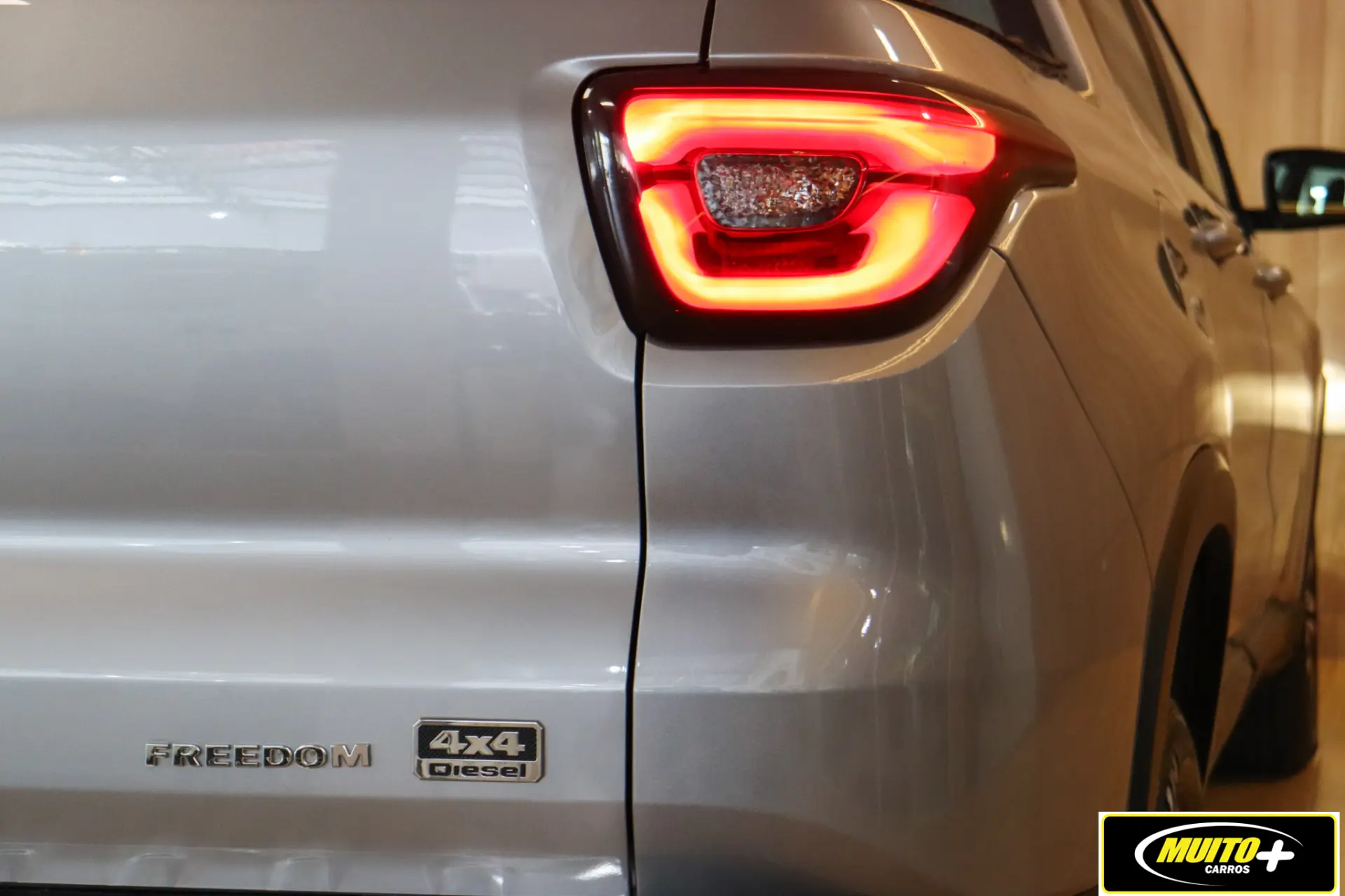 Fiat Toro — foto 15