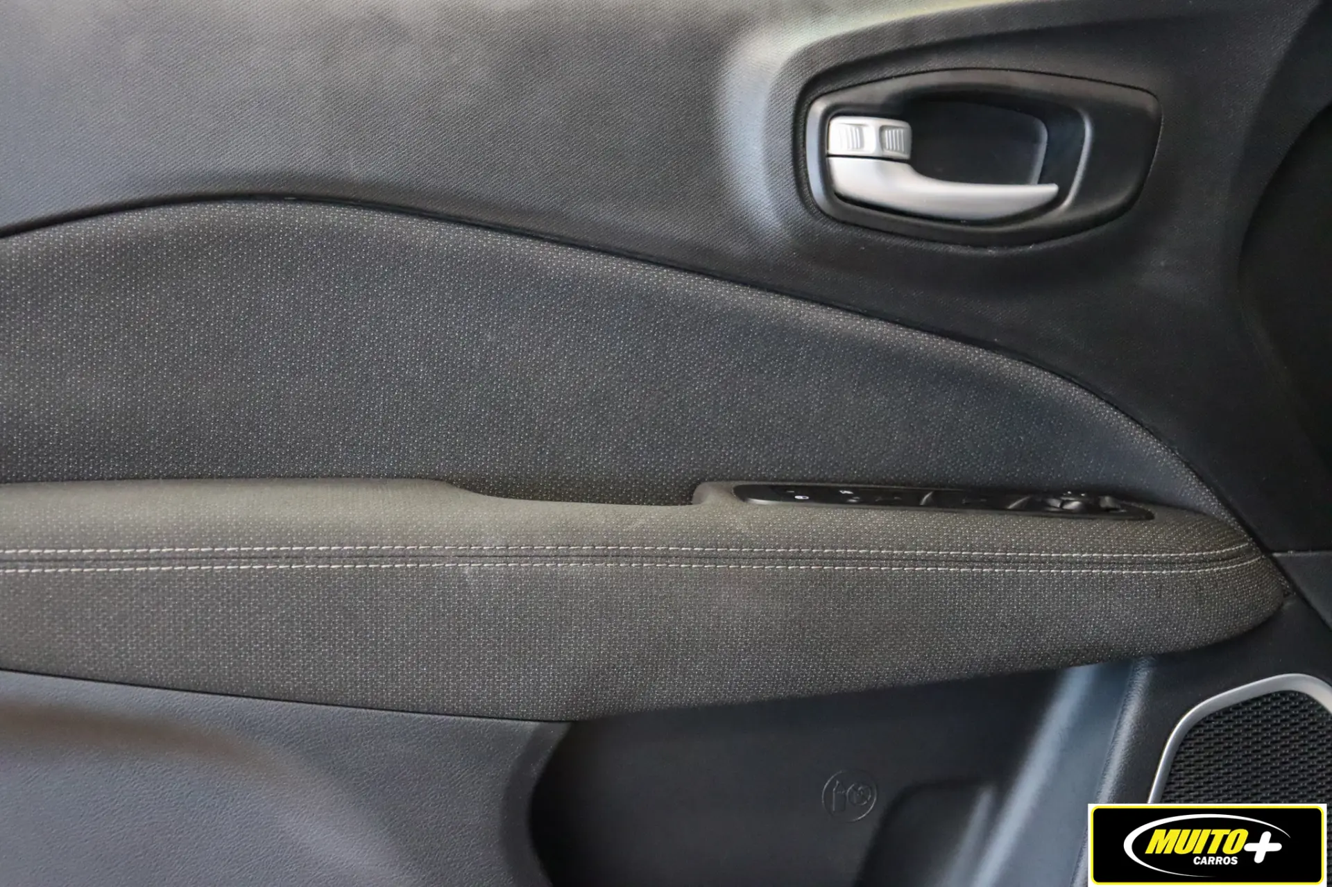 Fiat Toro — foto 16
