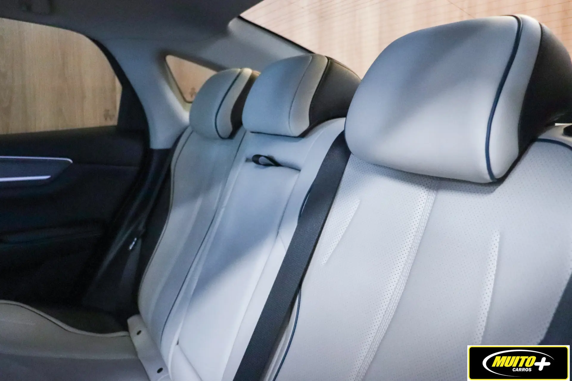 BYD King GS — foto 10