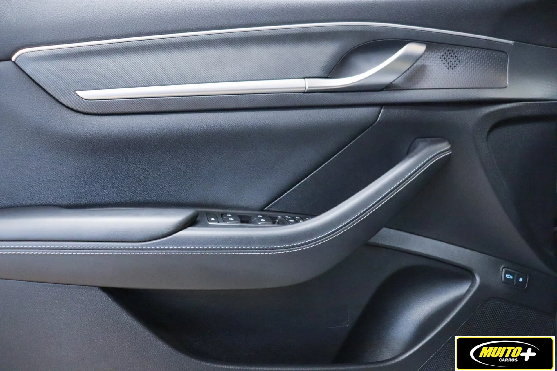 BYD King GS — foto 18