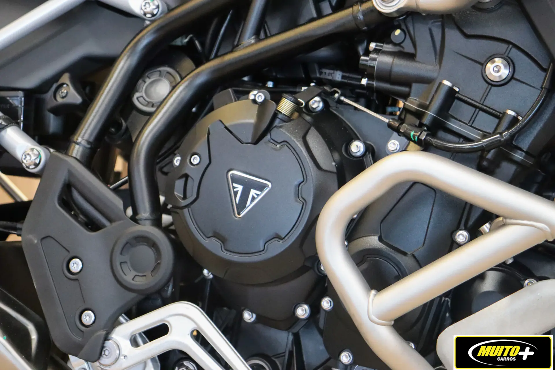 Triumph Tiger 900 — foto 11