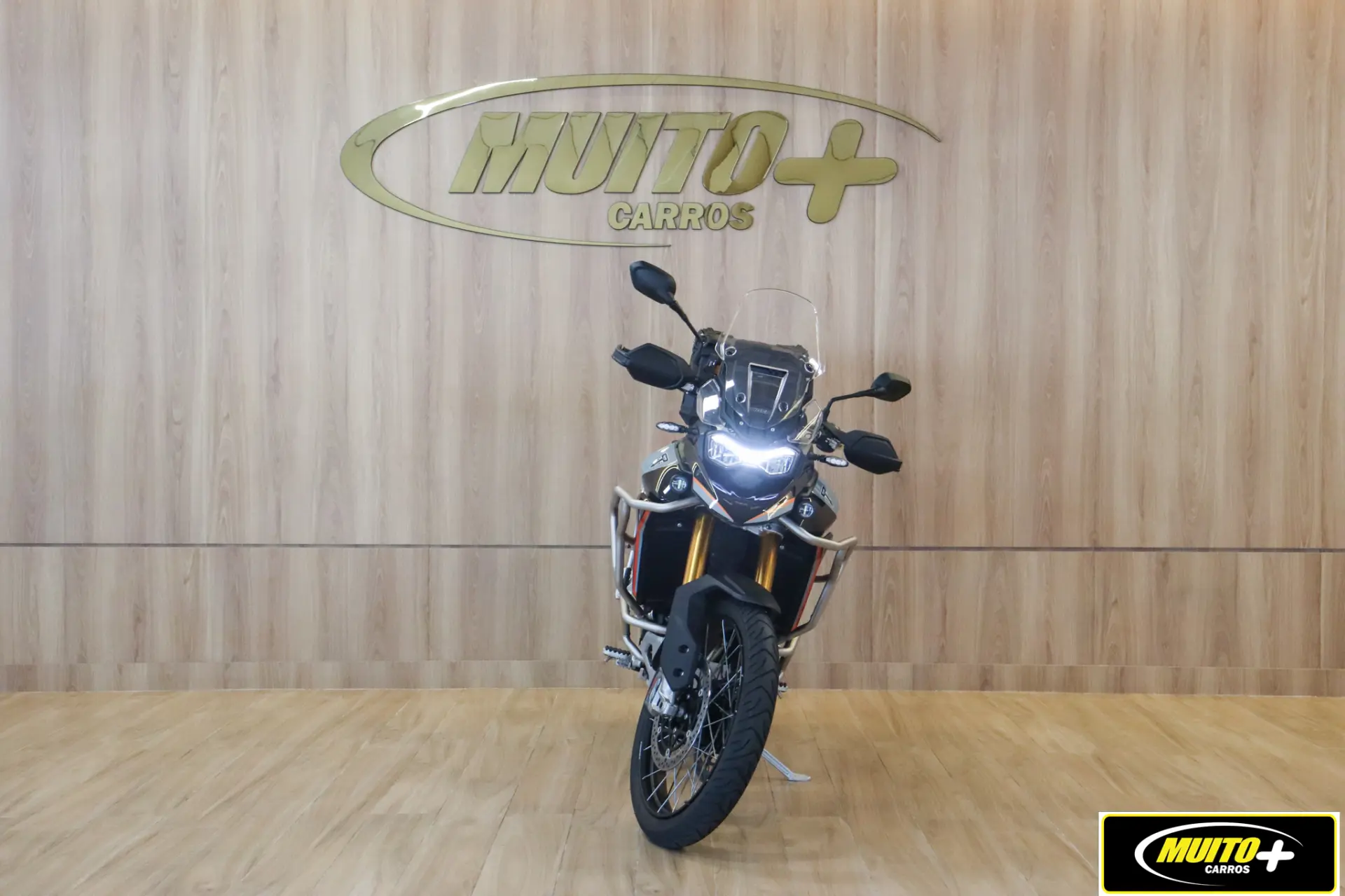 Triumph Tiger 900 — foto 2