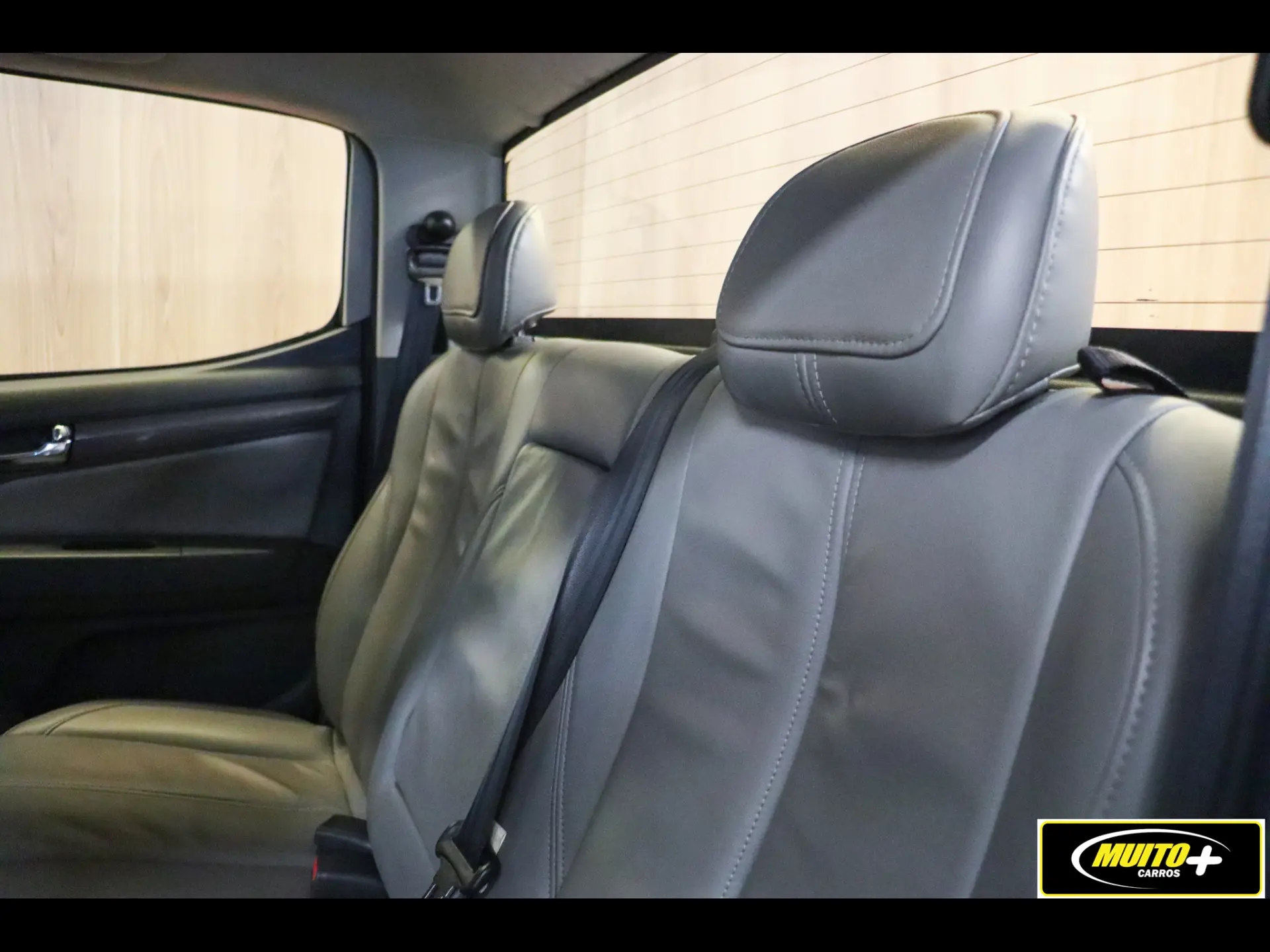 Chevrolet S10 — foto 10
