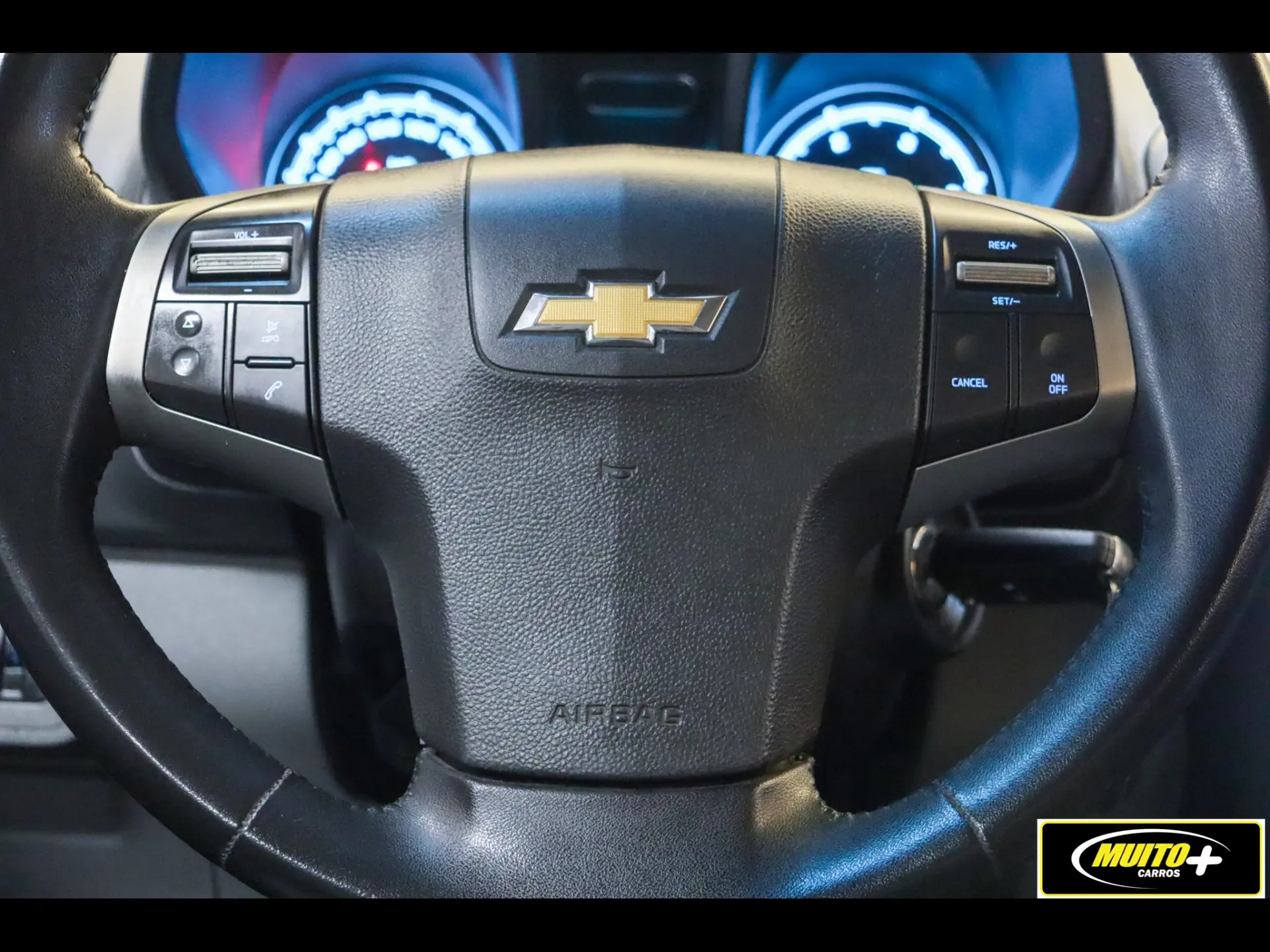 Chevrolet S10 — foto 12
