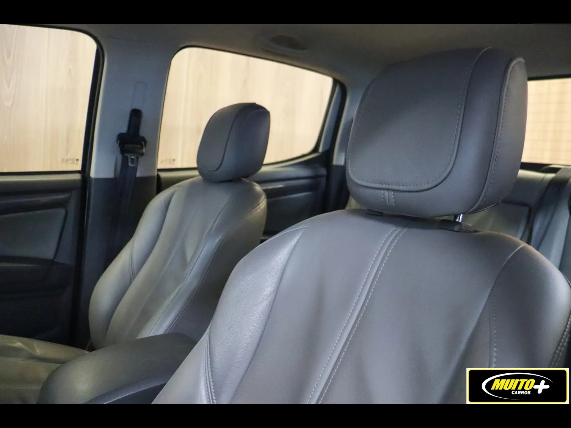 Chevrolet S10 — foto 9